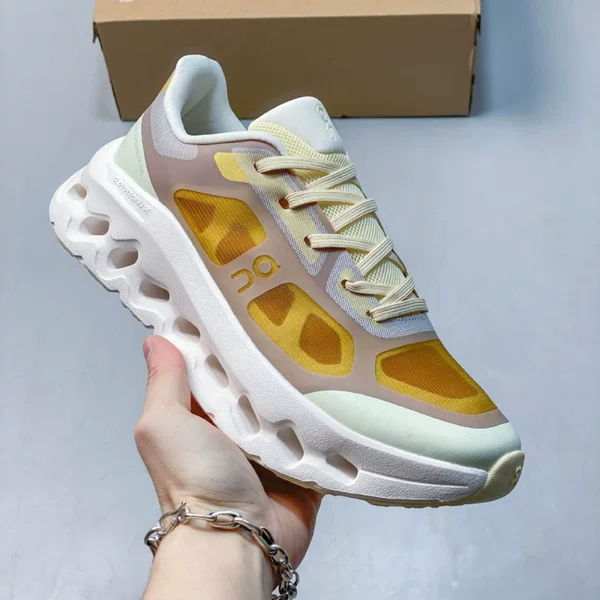On Cloudtilt Remix 2026 Spring/Summer New Lightweight Casual Shoes for Men and Women, Outdoor Sports Running Shoes