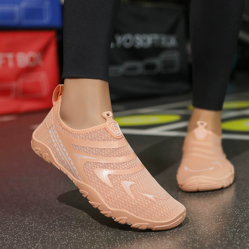 Обувь на открытом воздухе Обувь для мужчин и женщин Пляжная дышащая прогулка Обувь для походов Фитнес-скалолазание Обувь для бега в помещении