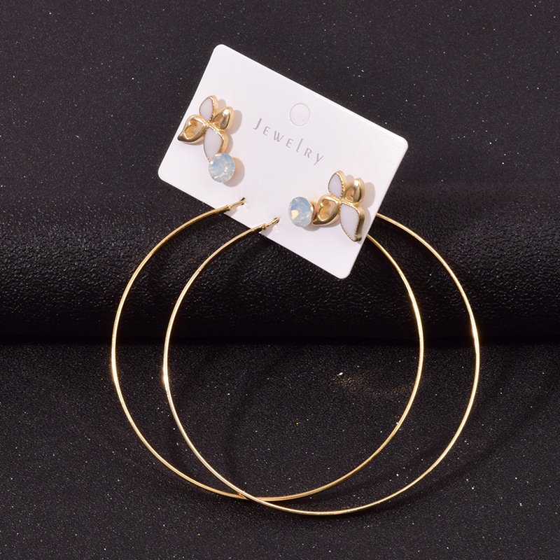 Nihaojewelry Jewelry Wholesale Fashion Simple Circle Butterfly Metal Rhinestone Earrings Set display picture 5