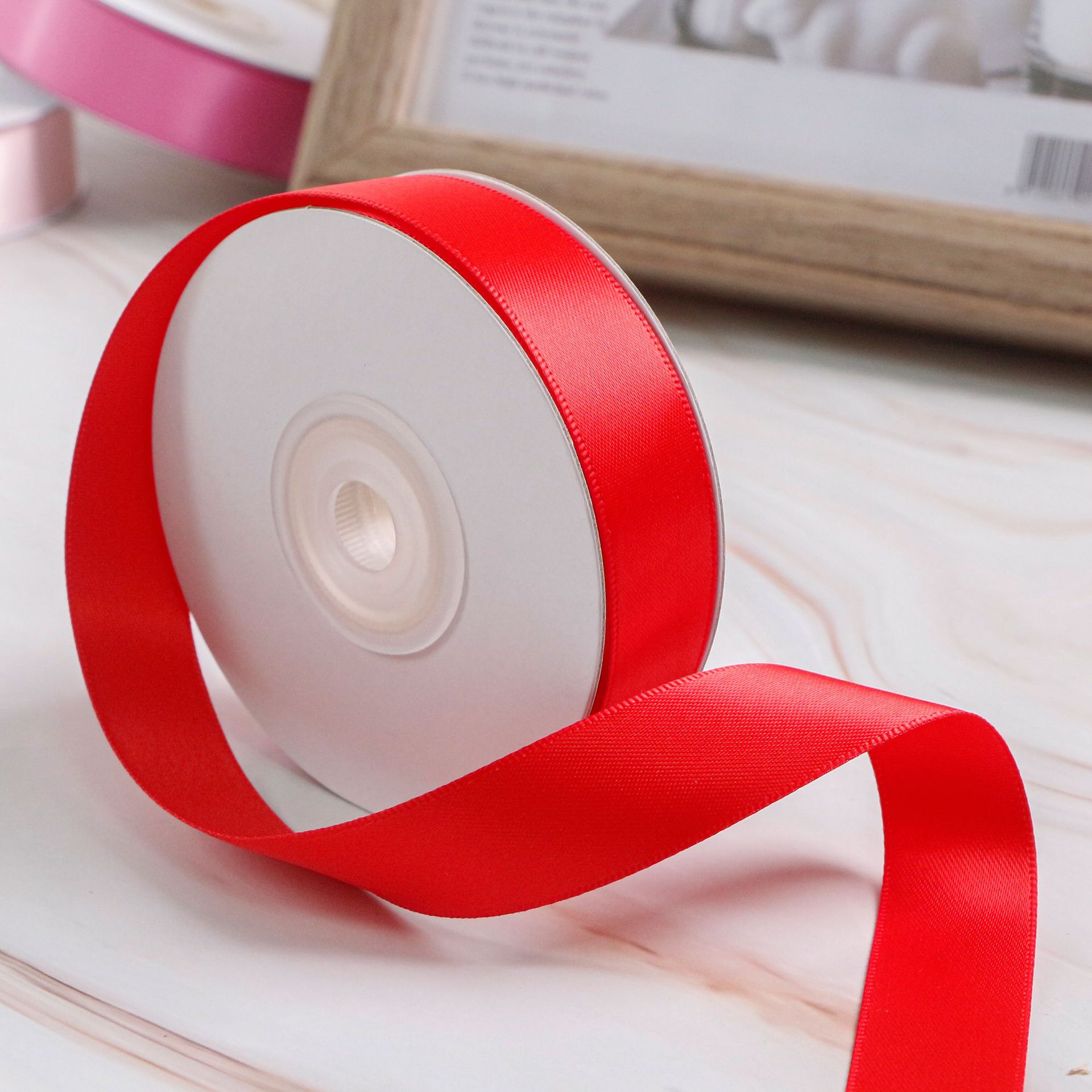 Decoraciones hechas a mano mesida poliéster cinta de satén de doble cara 19 especificaciones 196 cinta de color cinta diy