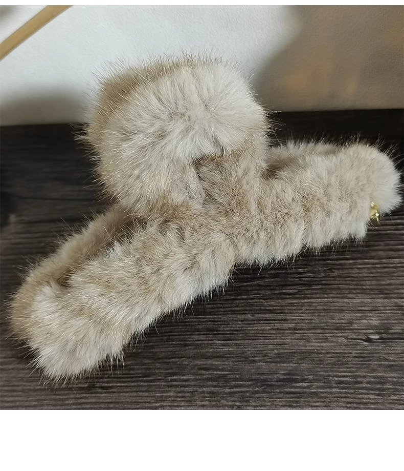 Hair clip Premium plush clip Oversized style back of head shark clip_voghion.com