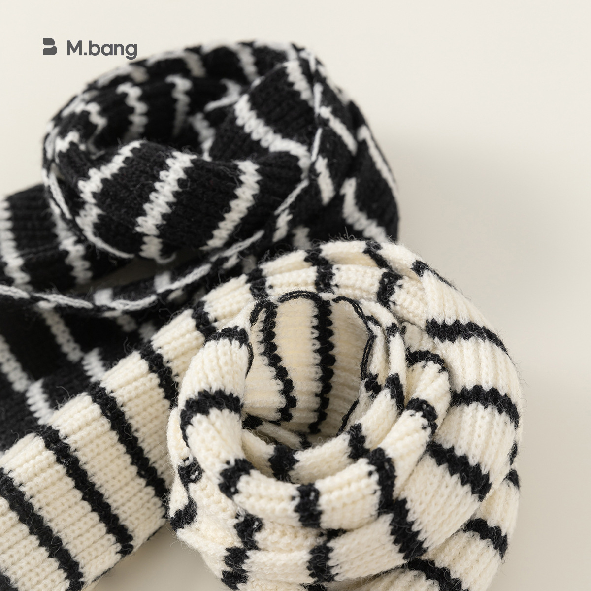 Niños bufandas rayas coreanas personalidades sonrientes etiquetas para niños niñas bebés calentamiento de lana de punto collar