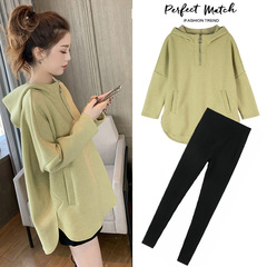 妊婦服のファッションはゆったりしています。