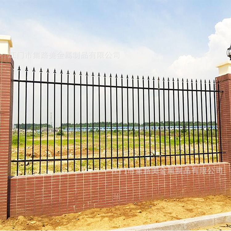 加工院墙锌钢护栏学校隔离锌钢防护围栏小区围栏铁艺围墙护栏现货