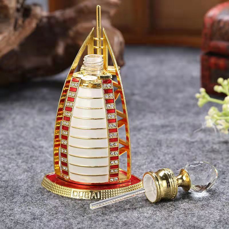 反船酒店红色08