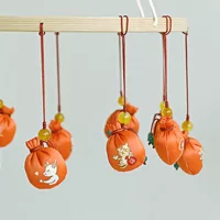 Shan Yutang несет милые бусины для переноса зодиака шелковая вышивка маленький мяч Саше сумка для мобильного телефона подвесные украшения