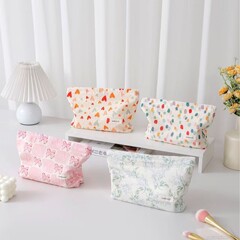 新型アニメかわいい清新in's風化粧袋旅行携帯スキンケア品収納バッグ整理バッグ