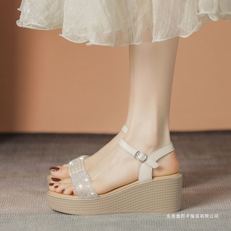 Platform thick-soled sandals with one-strap buckle and rhinestone embellishments, 2025 summer new fashion thick-soled sandals, elegant women's shoes Platform thick-soled sandals with one-strap buckle and rhinestone embellishments, 2025 summer new fashion thick-soled sandals, elegant women's shoes