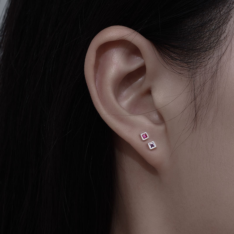 4g Weight Rhinestones Inlay Material Ear Studs Classification 1 Pair Quantity Street Occasion 925 Sterling Silver Material Square Pattern Women'S Gender Plating Design Simple Style Style 1 Pair 925 Sterling Silver Rhinestones Square Ear Studs 12