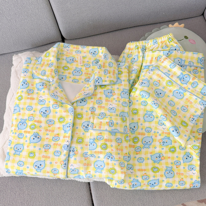Cute and stylish women's fleece pajamas, 2026 new collection, spring/autumn/winter, coral fleece, fleece-lined, thickened, long-sleeved loungewear Cute and stylish women's fleece pajamas, 2026 new collection, spring/autumn/winter, coral fleece, fleece-lined, thickened, long-sleeved loungewear