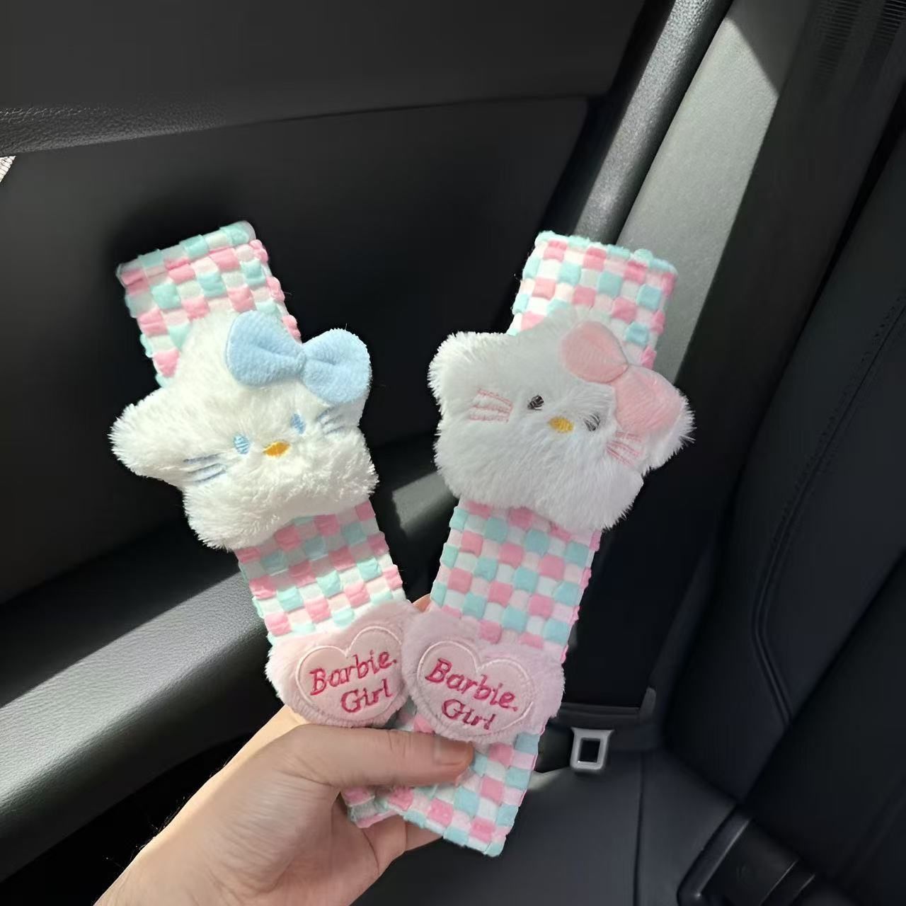 Car Tissue Bag Hanging Pouch Cute Star Pink Car Tissue Box for Interior Use Seat Tissue Bag Hanging Tissue Box