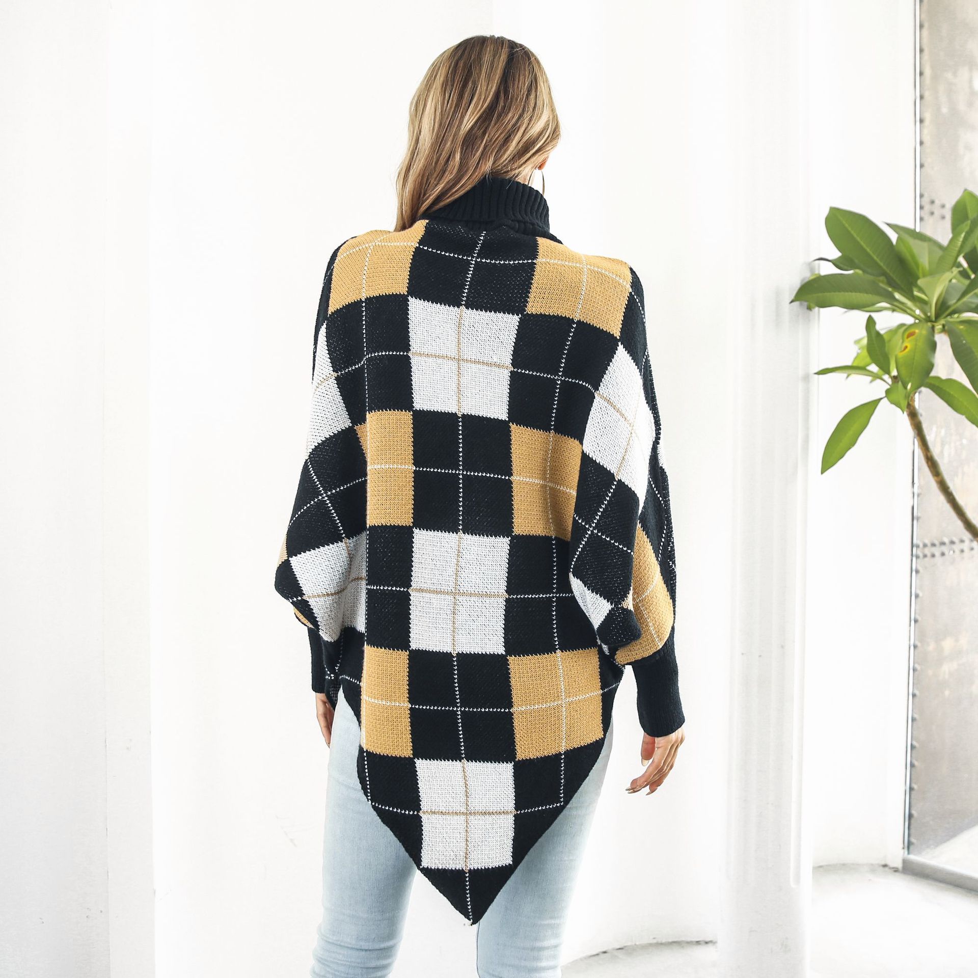 Damen-Pulloverjacke mit kariertem Jacquard-Umhang, mittellang, hoher Kragen, lockere Fledermausärmel_voghion.com