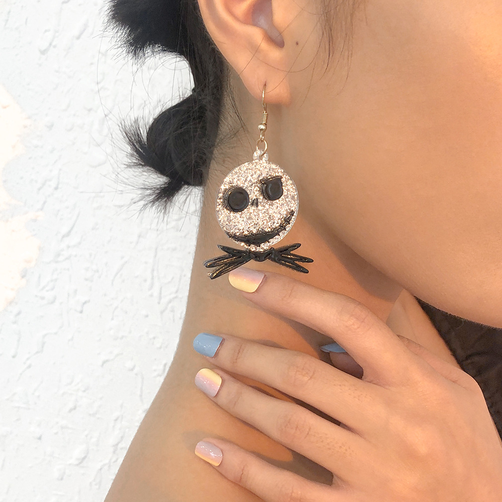 22g Weight No Inlaid Inlay Material Earrings Classification Housewarming, Anniversary, Business, Wedding, Travel, Birthday, Festival Occasion Alloy Material Halloween Festival Geometric Pattern Women'S Gender Fashion Style Halloween New Spider Geometric Alloy Diamond Earrings Wholesale Nihaojewelry 5