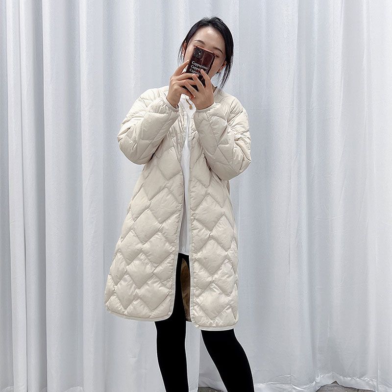Nuevo otoño y invierno plumón chaqueta de mujer ligera media larga V-cuello redondo cuello interior de la chaqueta de abrigo
