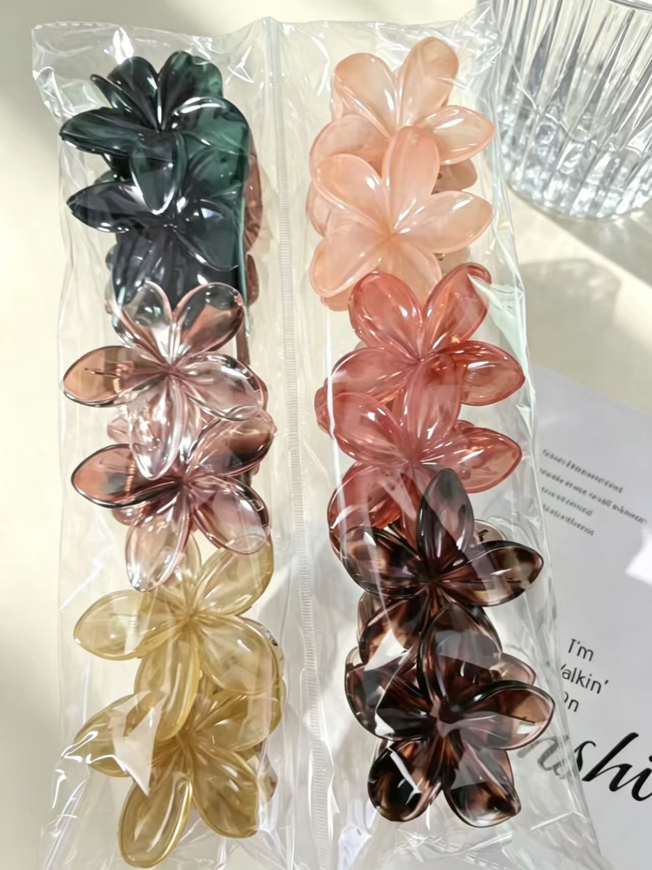 Vacancias de verano transfronterizas huevo flor clip para el cabello de mujeres tarjeta de sensibilidad avanzada 2026 nuevo conjunto de adornos para el cabello de flores laterales image 8