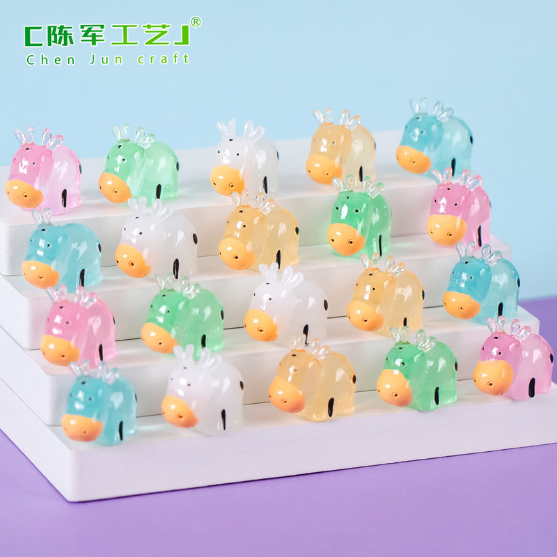 Micro landscape creative cute luminous little cow doll blind box gardening landscape decoration accessories desktop small ornaments Micro landscape creative cute luminous little cow doll blind box gardening landscape decoration accessories desktop small ornaments