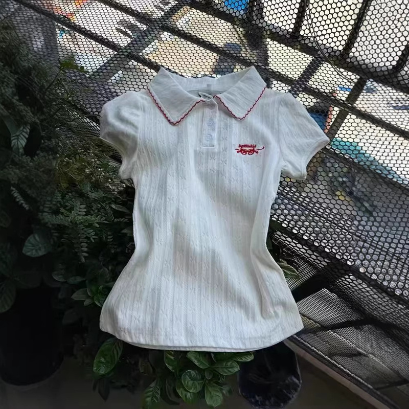 Korean-Style Sweet and Spicy Polo Shirt Short-Sleeve T-Shirt for Women, Summer 2026 New Model, Regular Shoulder Short Fit, Unique and Beautiful Top
