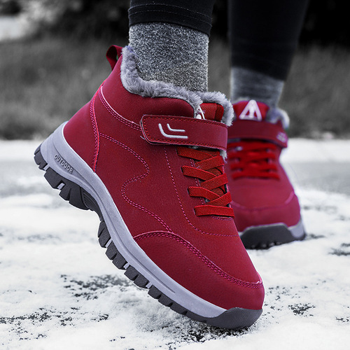 Large size elderly shoes for men and women in winter cotton shoes for women, snow boots, short boots, middle-aged, thick velvet warm walking shoes
