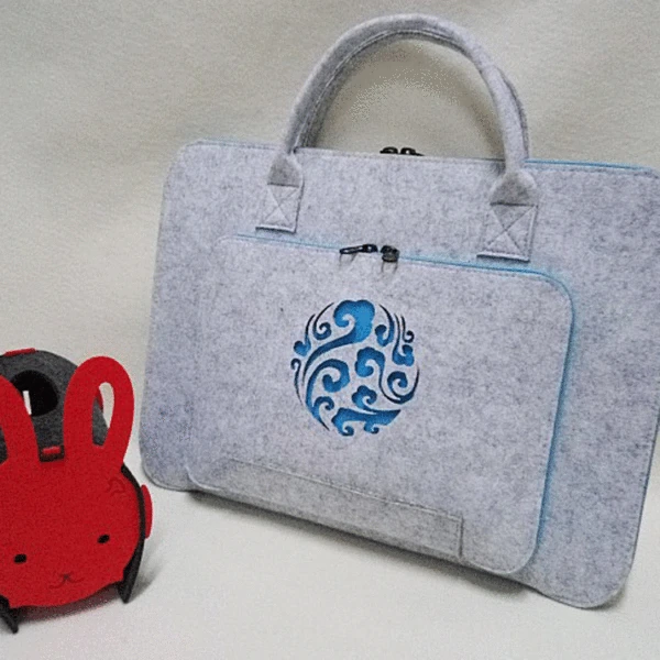 Factory Supply Felt Bag Laptop Bag Felt Large Capacity Laptop Bag Liner Bag Storage Bag