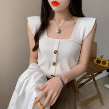 2024韩版新款修身显瘦性感小清新短款排扣吊带背心女打底衫上衣