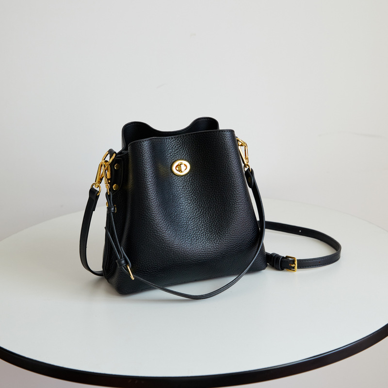 Cross-Border Trend 2025 New Light Luxury Versatile Shoulder Bag Bucket Bag Women's Simple Crossbody Bag Women