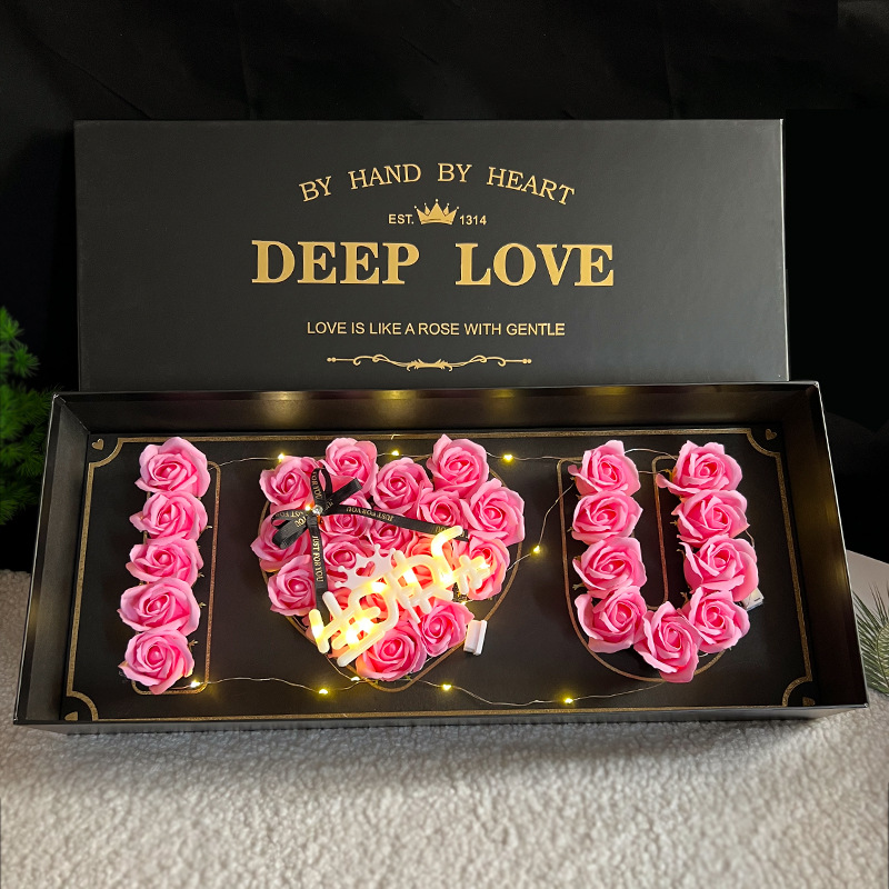新客享好禮物玫瑰花束創意ILoveYou高檔禮盒紀念日送女友愛人