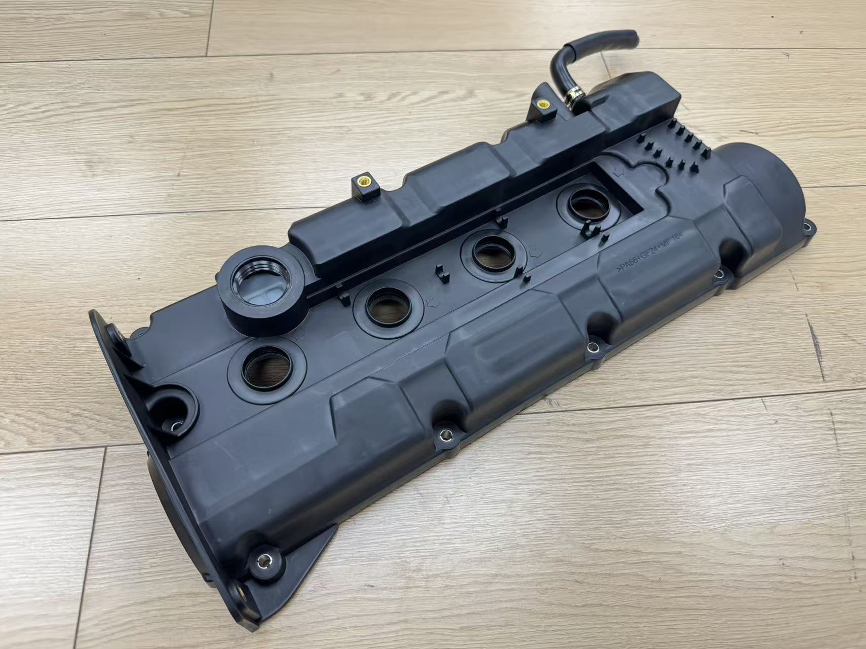 Suitable for Modern Models of G4Gc Engine Valve Cover Model 22410-23762/23850/23100