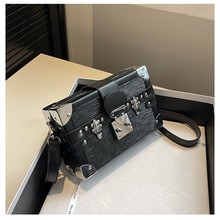 �W�tб���Ů�¿�߼��к��Ӱ��������аٴ�б�����ʿ�μ�С����