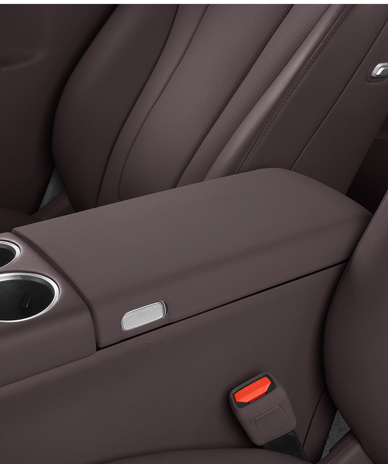 Specially Designed for Zhijie R7 Armrest Box Protective Cover, In-Car Central Control Silicone Protective Pad, Anti-Dirt Cover, Interior Accessories