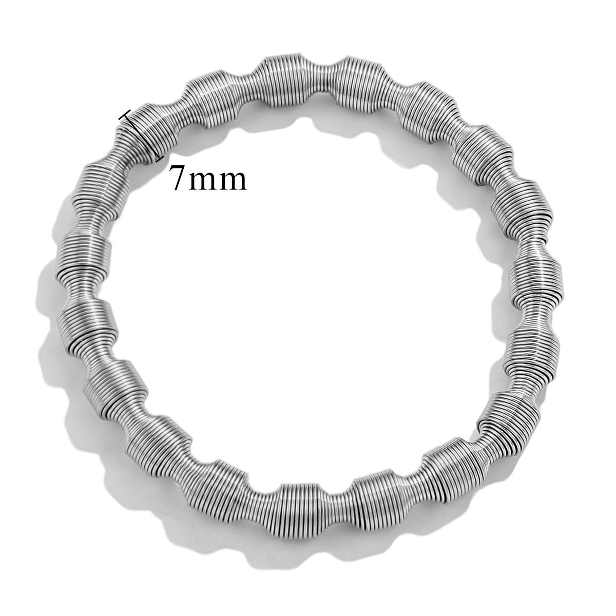 Europa y los Estados Unidos transfronterizos nuevos aberturas de acero de titanio chapado en oro pulseras de malla de acero inoxidable ajustable en forma de C pulseras de acero inoxidable para hombres y mujeres al por mayor