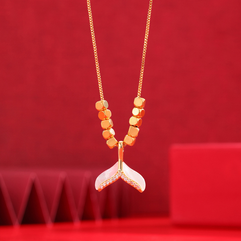 Nuevo ins dulce belleza todo fósforo colgante de imitación de oro collar de circón simple nicho joyería de alto sentido fábrica al por mayor