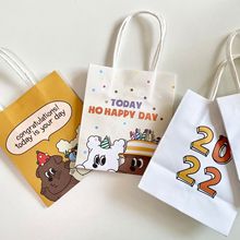 跨境新款礼品袋创意卡通图案牛皮纸袋儿童生日礼品手提袋现货批发