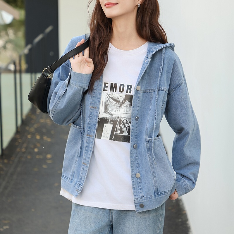 Real Shot # European and American Early Spring New Fashion Denim Jacket for Women, Women's Retro Casual Hooded Denim Jacket, Women's Cotton. Real Shot # European and American Early Spring New Fashion Denim Jacket for Women, Women's Retro Casual Hooded Denim Jacket, Women's Cotton.