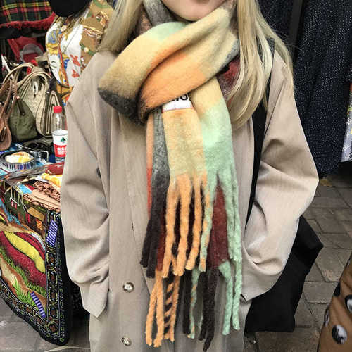 Xinbangbang Korean version contrasting color rainbow tassel square couple shawl warm neck scarf women winter versatile