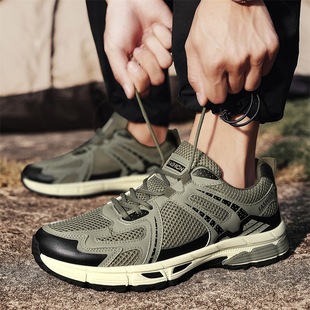 2025 New Summer Men's Shoes Retro Workwear Trendy British Style Breathable Sports Mountaineering Labor Protection Men's Casual Shoes