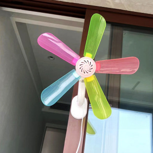 Kitchen perforated student fan toilet-free wall-mounted household wall-mounted bathroom small fan dormitory silent clip fan