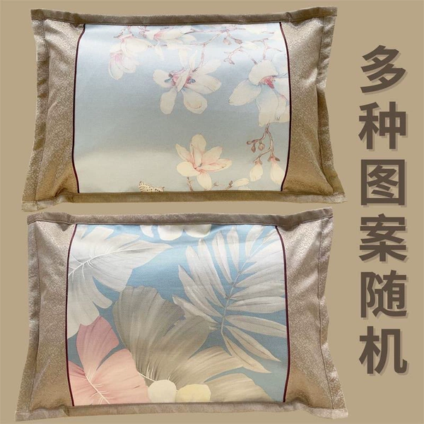 Double-sided silk pillowcase