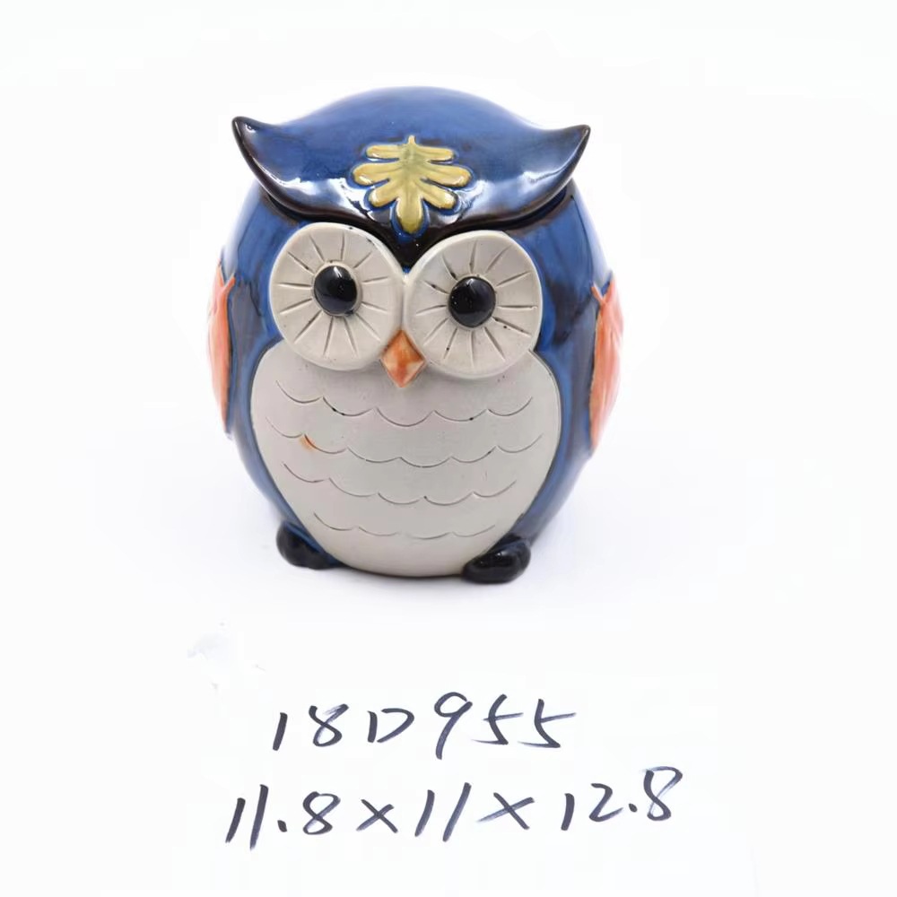 Ceramic owl tableware and decorations