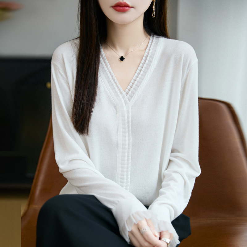 名媛优雅蕾丝网纱拼接V领针织衫女初秋新款气质长袖内搭打底衫|undefined