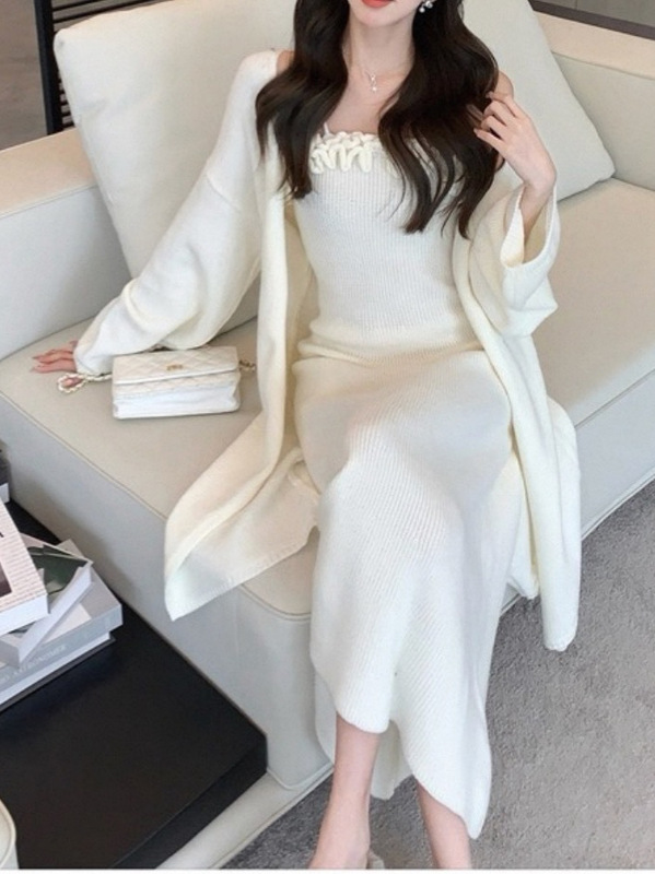 2025秋冬温柔甜美小香风针织两件套女中长款毛衣开衫+吊带裙套装|undefined
