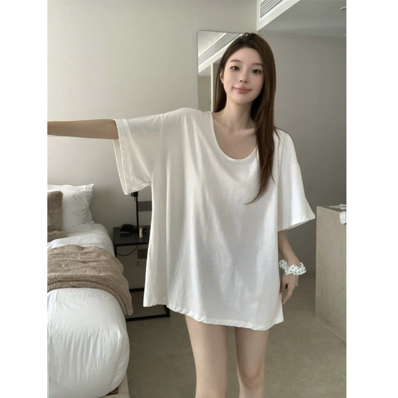 White spring summer long T-shirt, oversize, with short sleeve