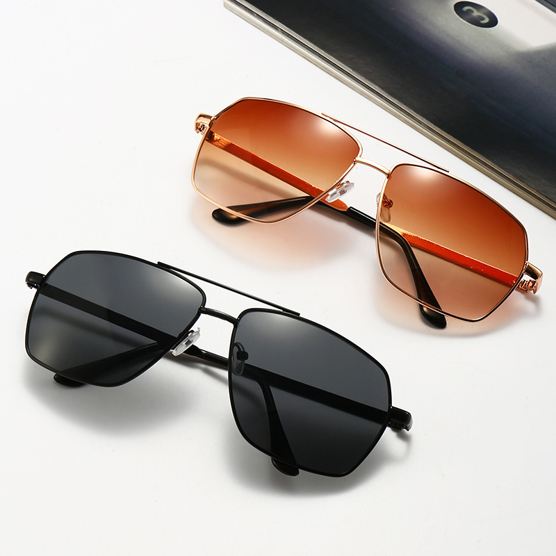Men's square sunglasses
