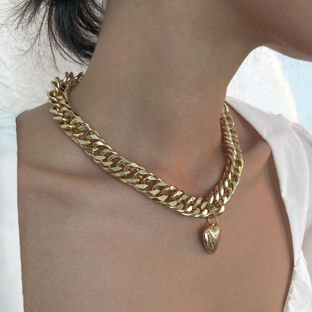 Fashion Gold Color Alloy Heart Thick Chain Necklace