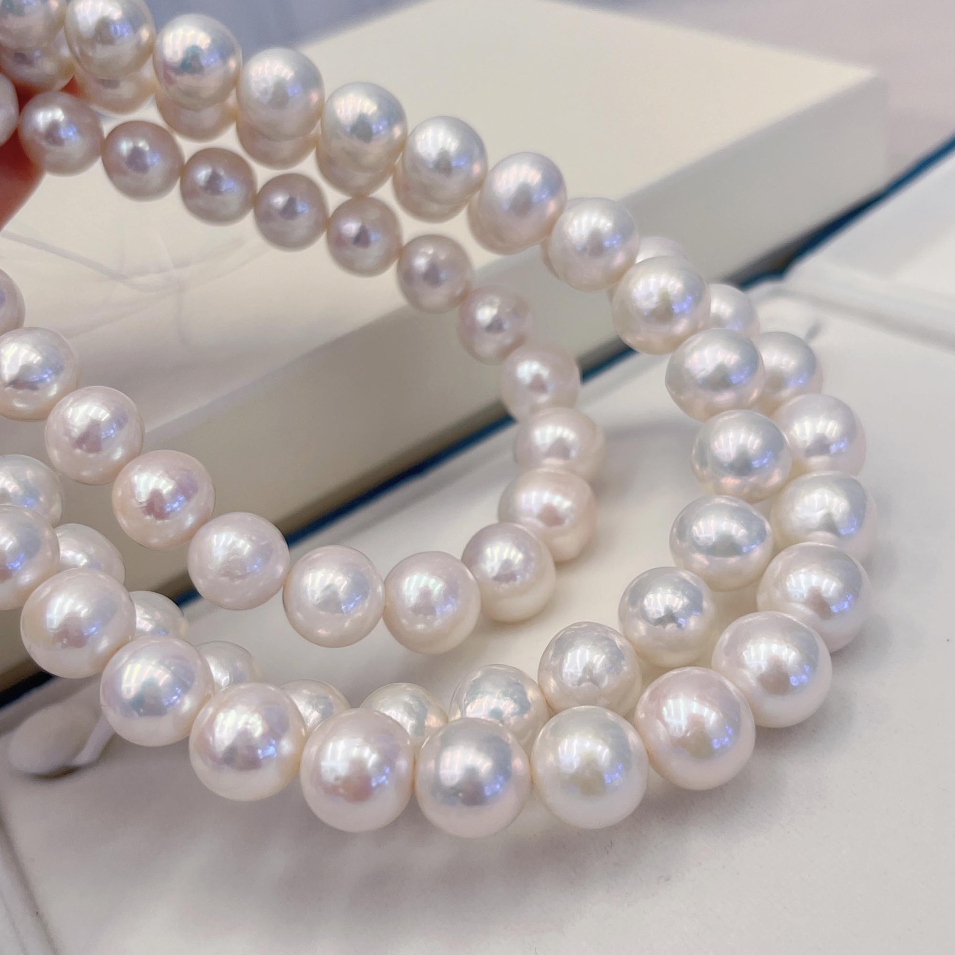 �»�����Դͷ���Ƥ�İ�ƽ����Ȼ��ˮ����11-14mm����Բ�к�����