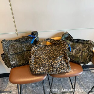 ���b�Lб���Ů���y���������Բʆμ���������W�����e���ذ����Q