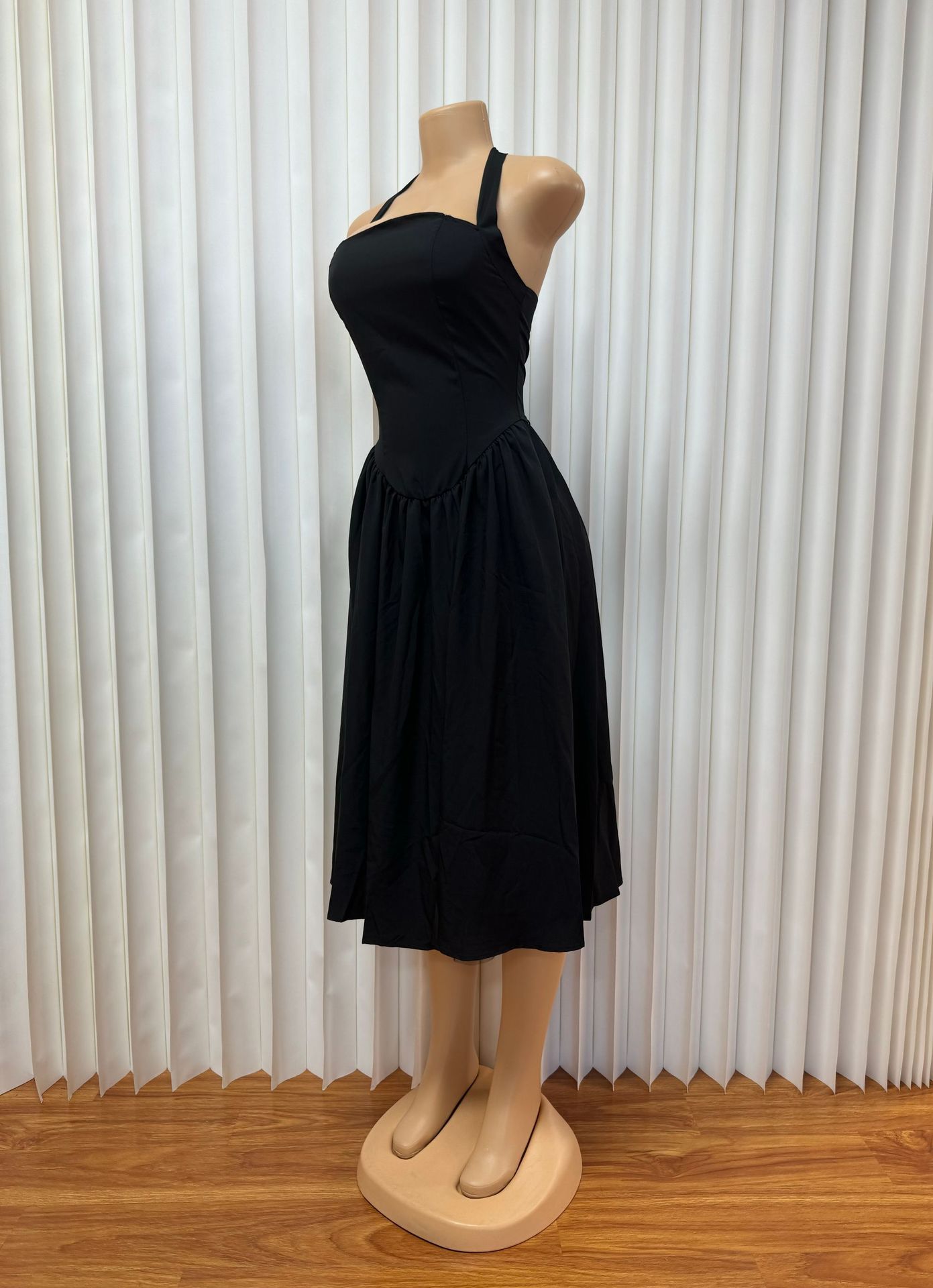 French Halter Neck Backless Dress Sexy Tie Up Midi Skirt Mesh Fabric Women's Clothing New_ecoleips.com