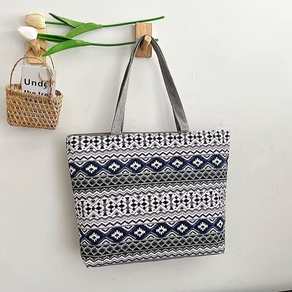 Trend universal one-shoulder bag