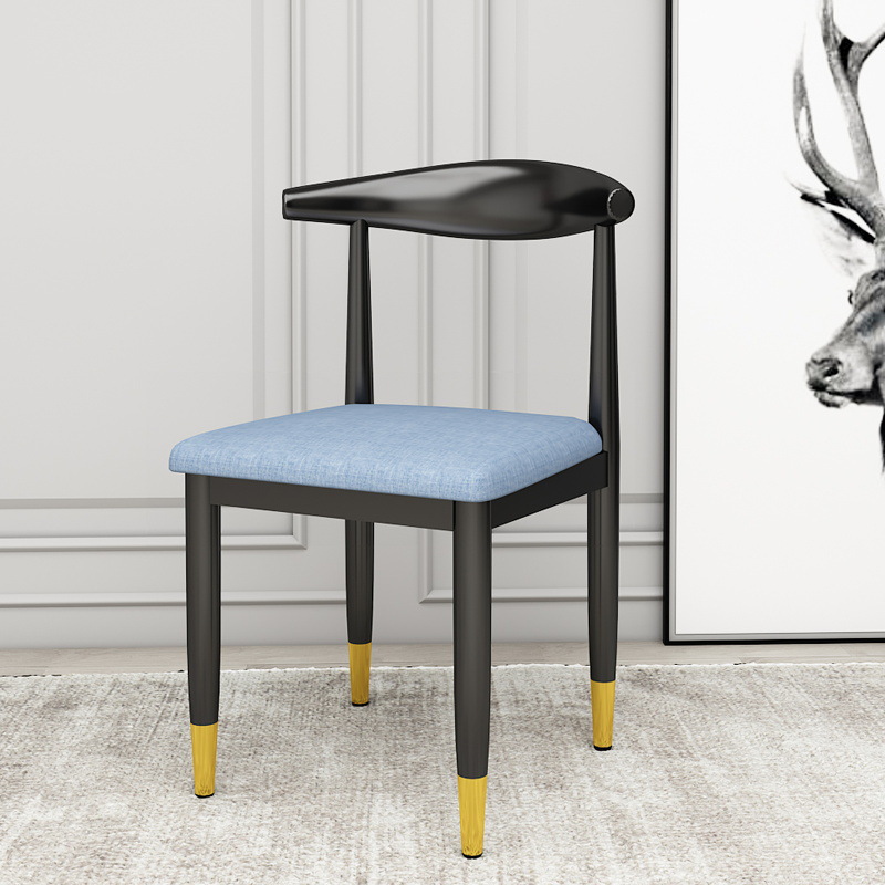 Mesa de comedor silla de lujo ligera silla de cuerno casera respaldo escritorio para aprender maquillaje simple silla de negociación especial de restaurante moderno