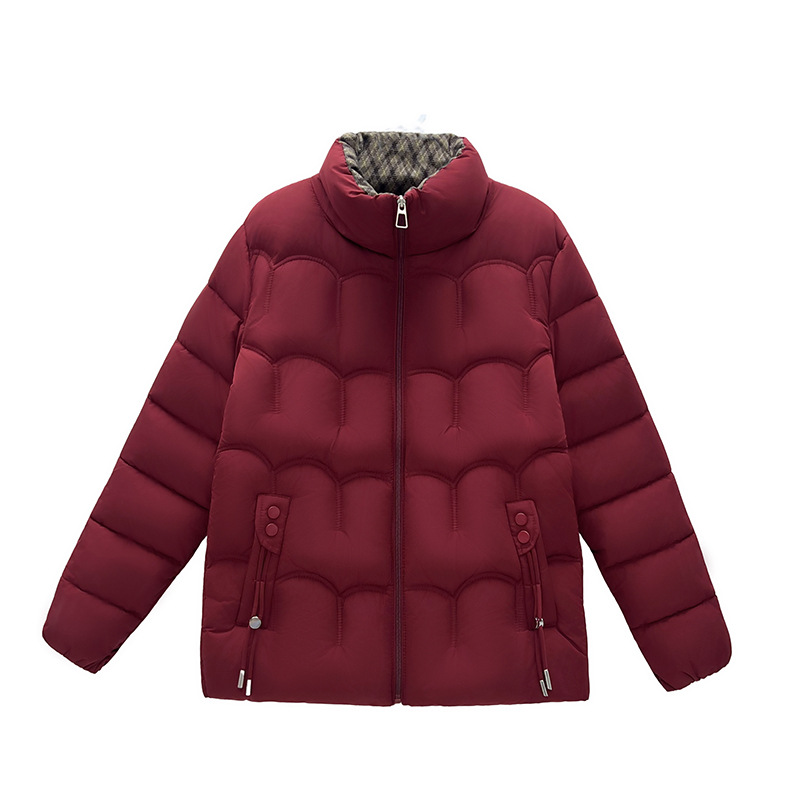 2025 nueva ropa de algodón para mujeres corta delgada estilo extranjero de gran tamaño de moda delgada abrigo de algodón pequeño abrigo de invierno de madres