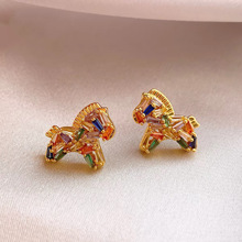 �ʺ��ʯС�R���Ů2026���¿��߼��ж����Ф��������h���|